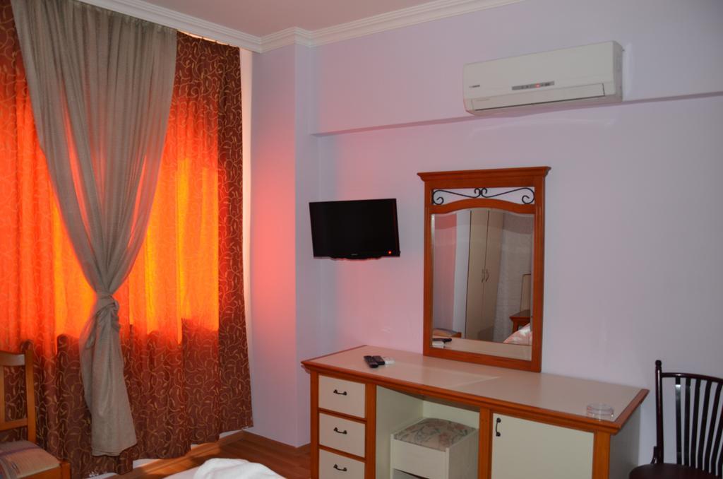 Ozturk Hotel Antalya Room photo